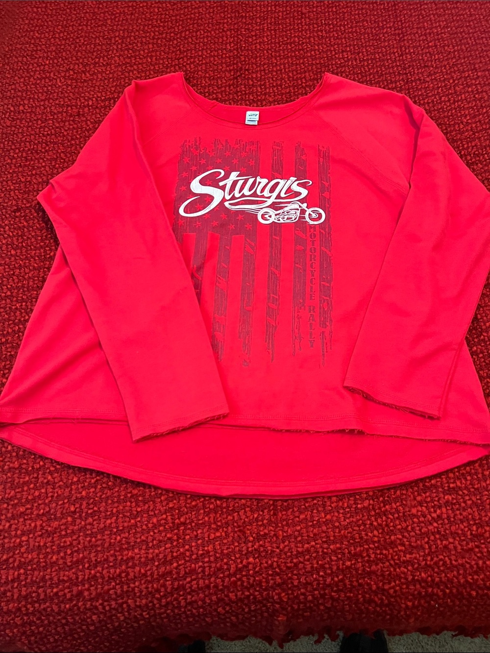 Kavio Women's Bright Red Graphic Tee